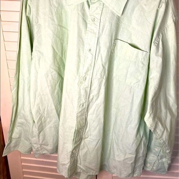 Knightsbridge Men's Dress Shirt - Picture 2 of 4